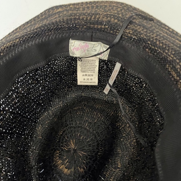 Free People Hat - Picture 6 of 6